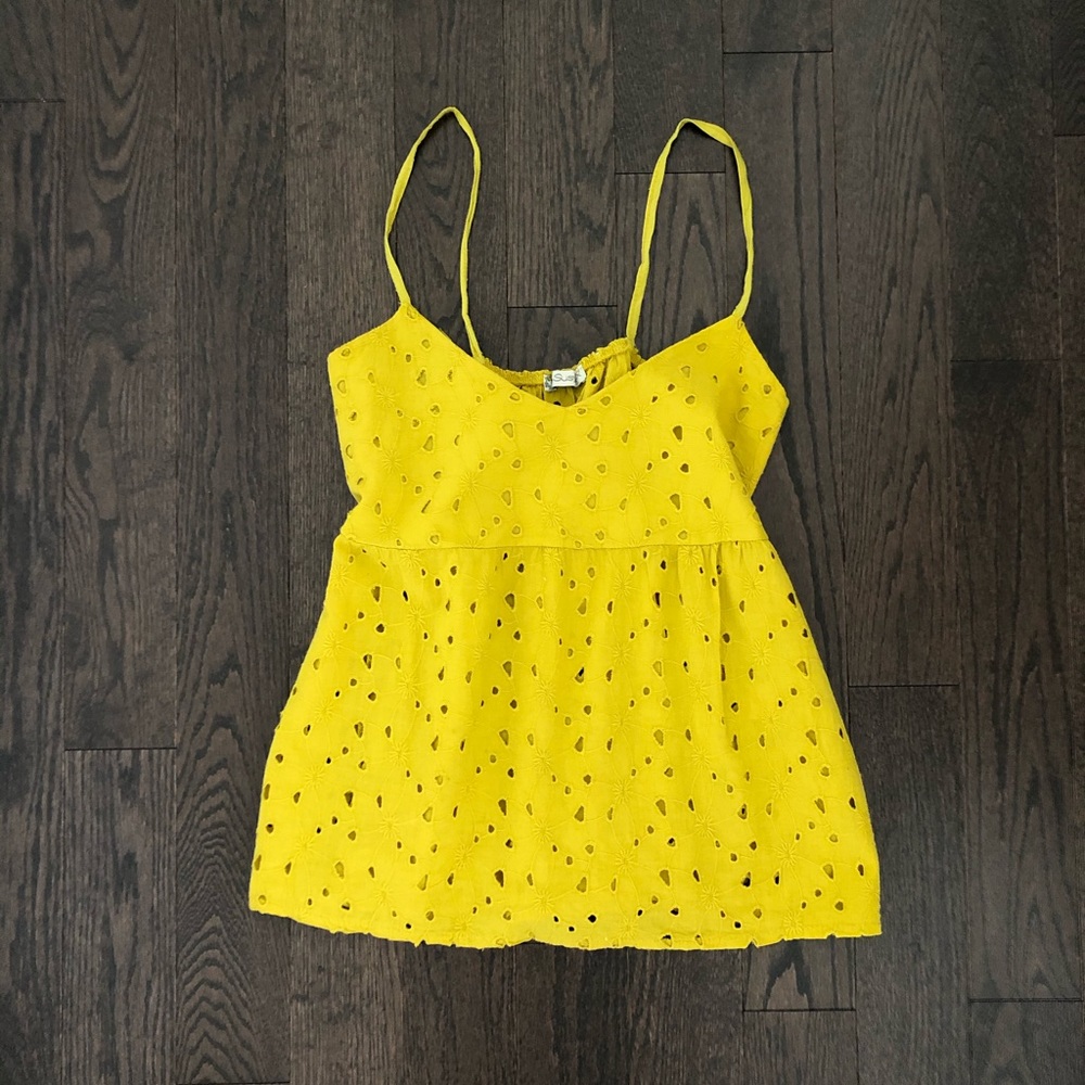 Suzy Mix Mustrad Yellow Floral Embroided Camisole